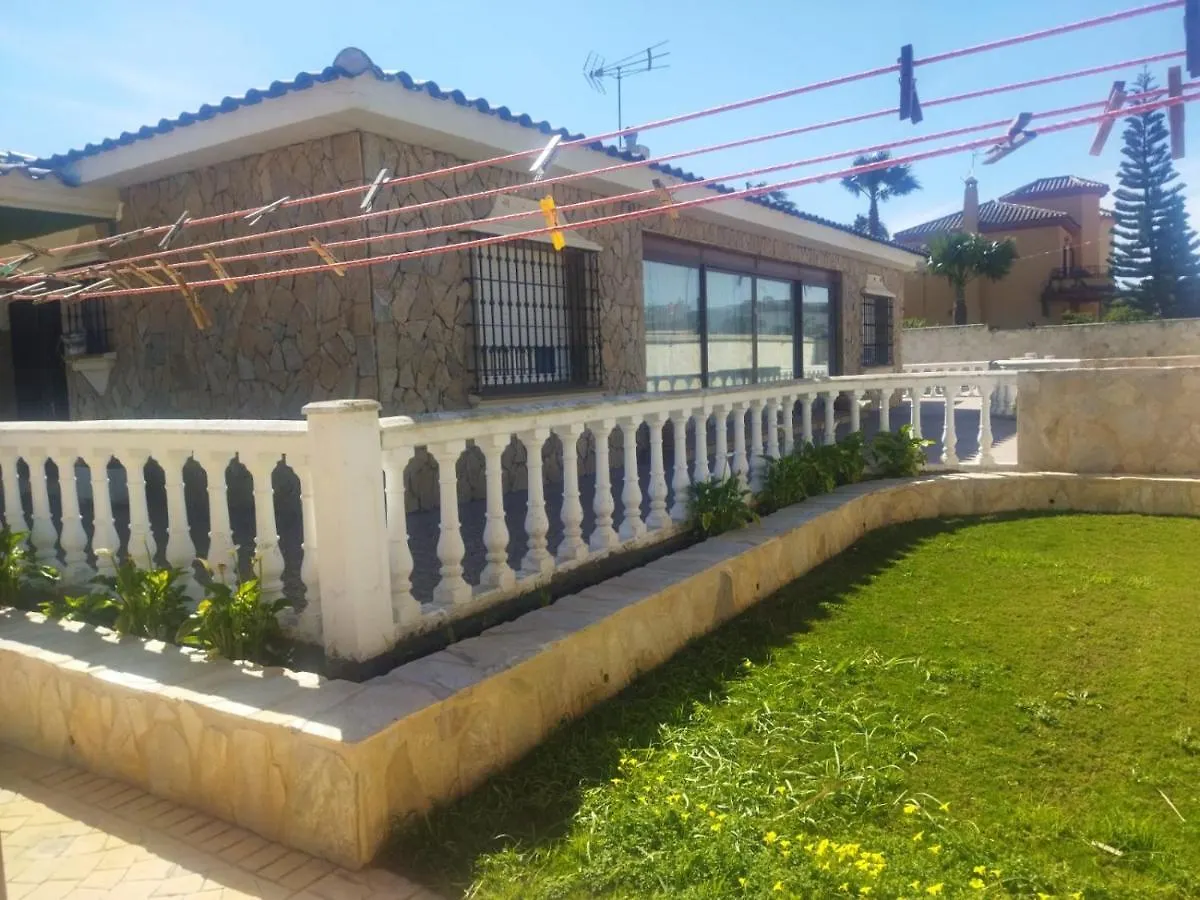Chalet Con Encanto Y Piscina Chiclana de la Frontera