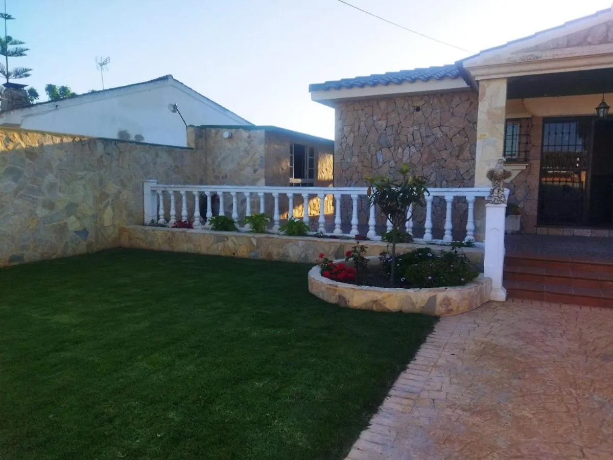 Chalet Con Encanto Y Piscina Chiclana de la Frontera