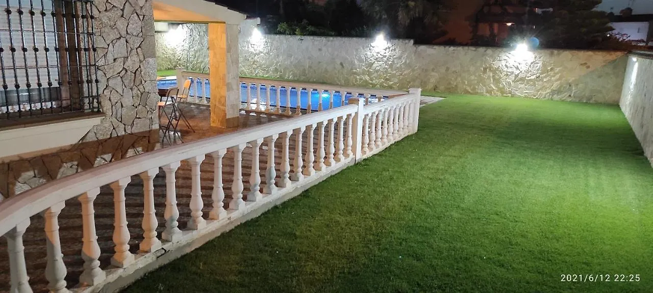 Chalet Con Encanto Y Piscina Chiclana de la Frontera Spain